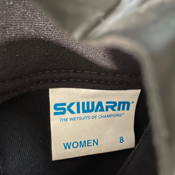 Excellent Condition Women's Long Sleeve Wetsuit - Picture 6 of 12